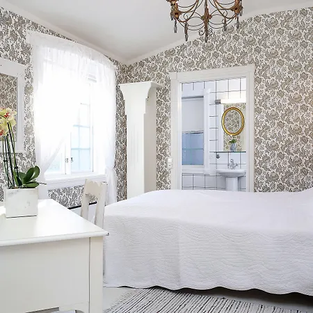 Gamlebyen - מלון