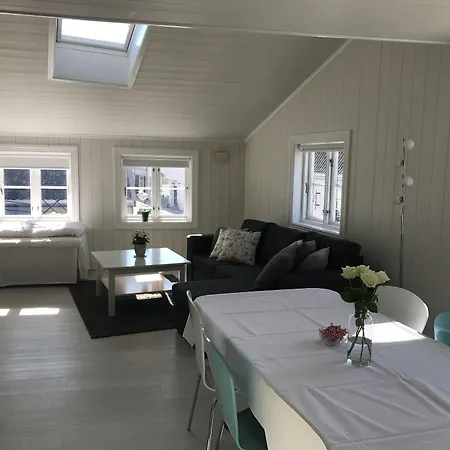 Gamlebyen - מלון 3*