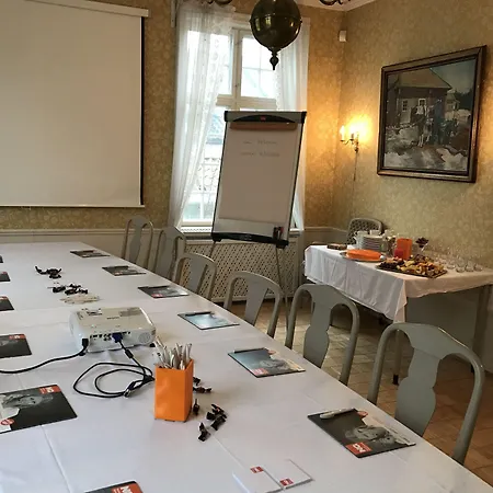 מלון Gamlebyen - 3*